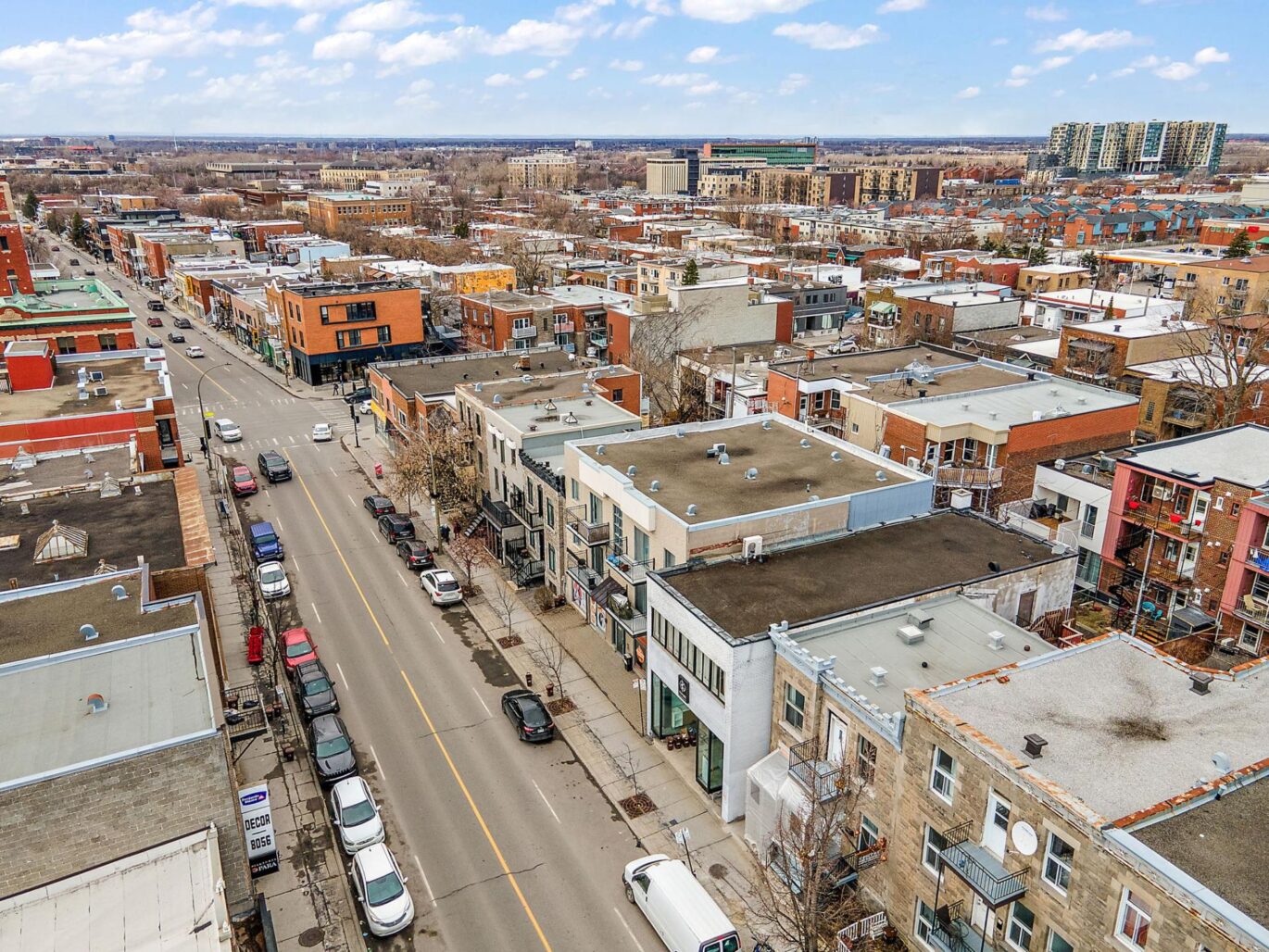 8049 Rue St-Hubert  Montréal (Villeray/Saint-Michel/Parc-Extension) (Montréal)