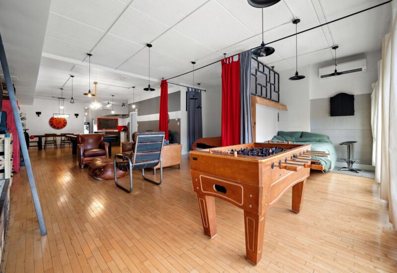 8049 Rue St-Hubert  Montréal (Villeray/Saint-Michel/Parc-Extension) (Montréal)