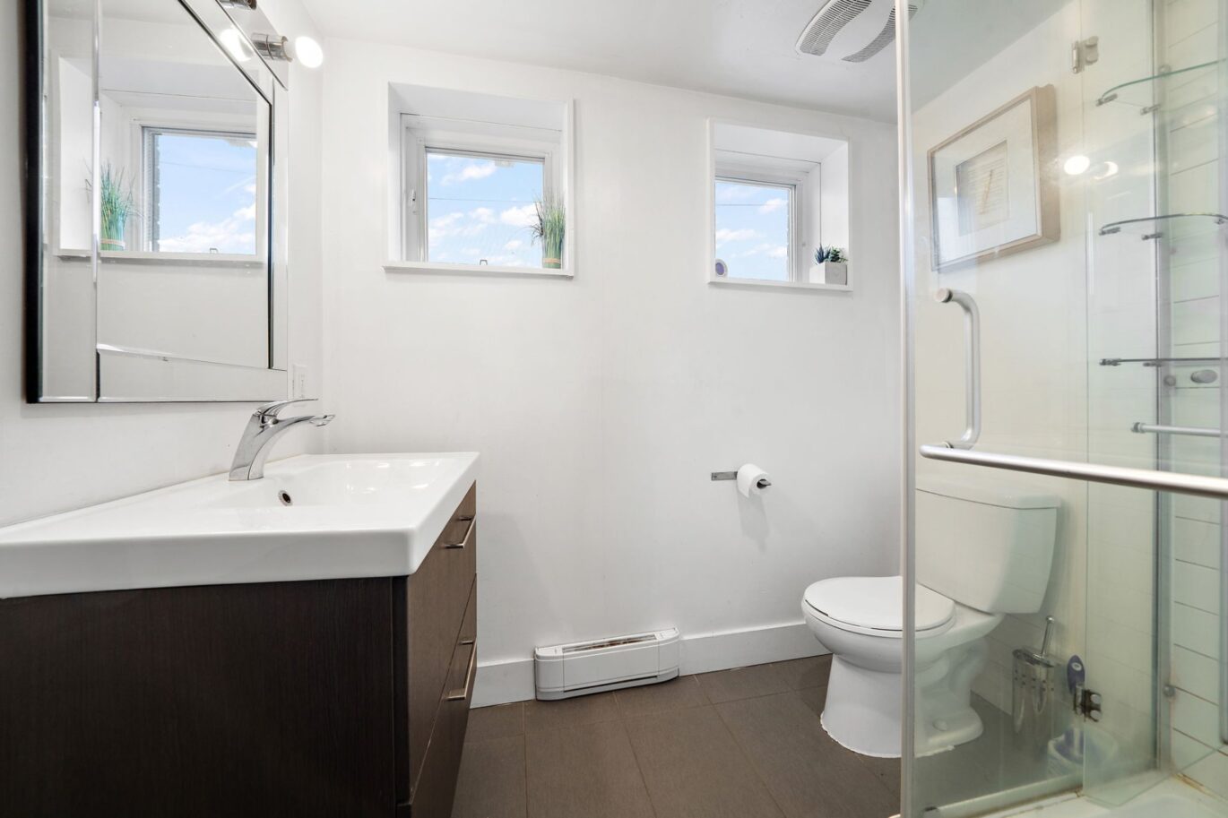 8049 Rue St-Hubert  Montréal (Villeray/Saint-Michel/Parc-Extension) (Montréal)