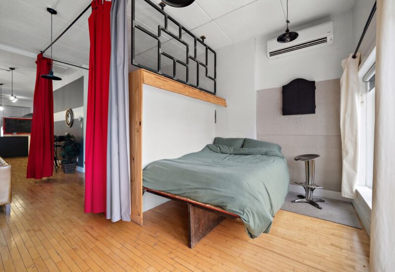 8049 Rue St-Hubert  Montréal (Villeray/Saint-Michel/Parc-Extension) (Montréal)