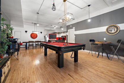 8049 Rue St-Hubert  Montréal (Villeray/Saint-Michel/Parc-Extension) (Montréal)