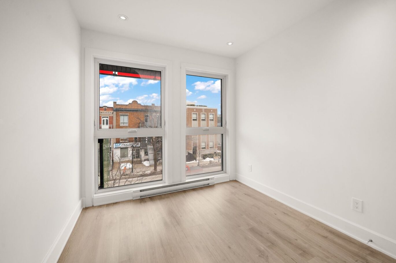 4536 Av. du Parc  Montréal (Le Plateau-Mont-Royal) (Montréal)