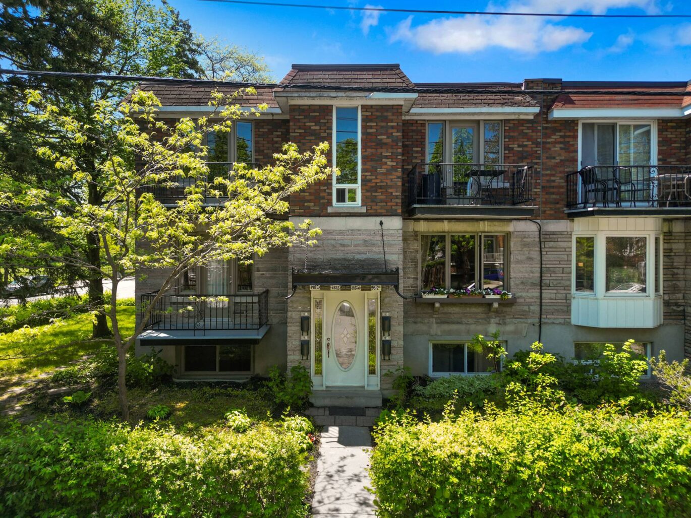 9810 – 9814 Rue De Martigny  Montréal (Ahuntsic-Cartierville) (Montréal)