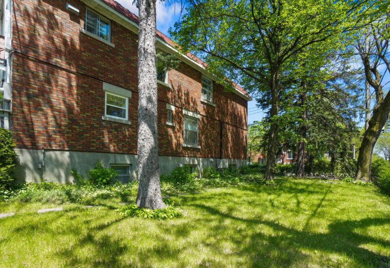 9810 – 9814 Rue De Martigny Montréal (Ahuntsic-Cartierville) (Montréal)