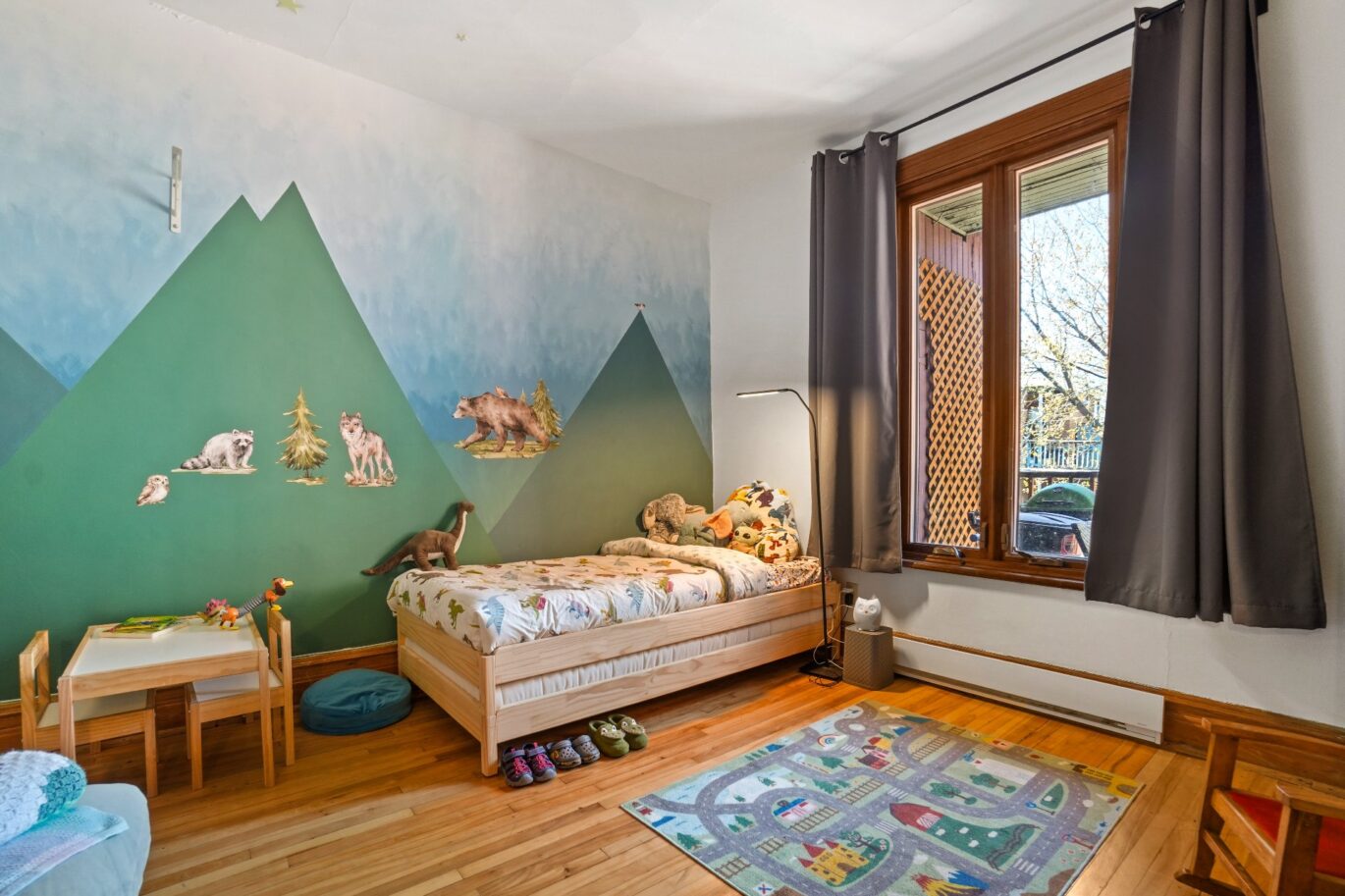 1579 Rue Marie-Anne E.  Montréal (Le Plateau-Mont-Royal) (Montréal)