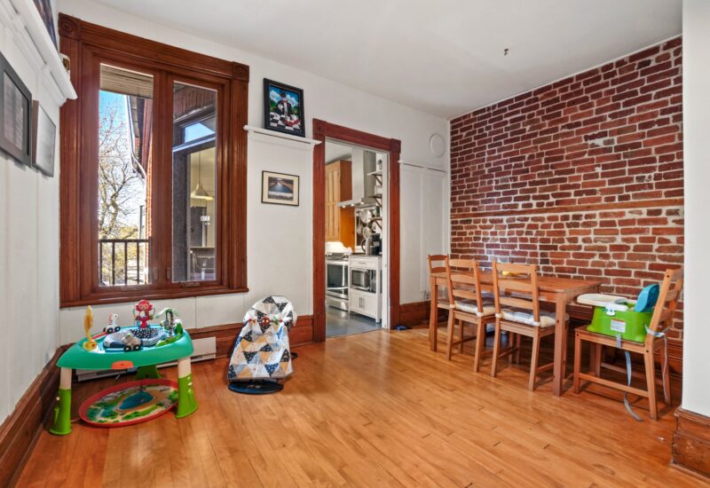 1579 Rue Marie-Anne E.  Montréal (Le Plateau-Mont-Royal) (Montréal)