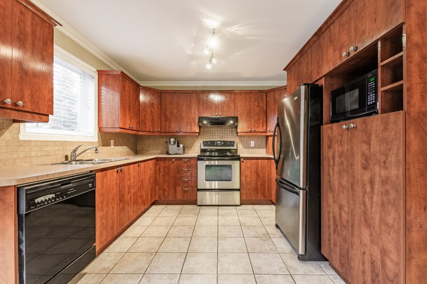210 Rue du Beaujolais Terrebonne (Lachenaie) (Lanaudière)
