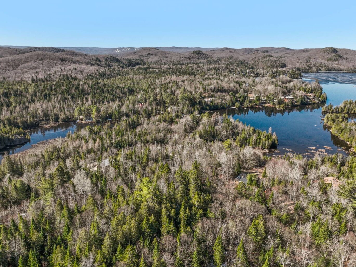 Av. des Huards  Val-Morin (Laurentides)