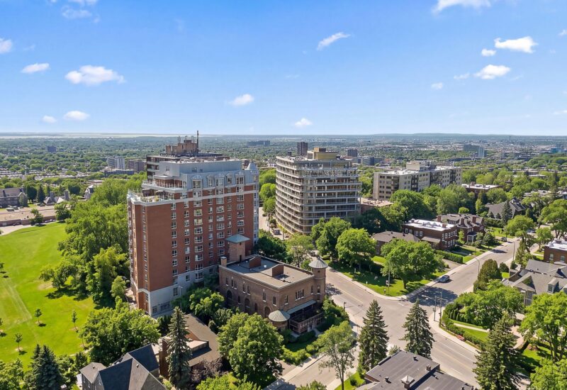 680 Av. Victoria  Westmount (Montréal)