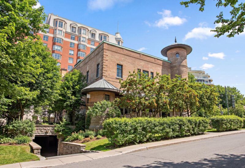 680 Av. Victoria  Westmount (Montréal)