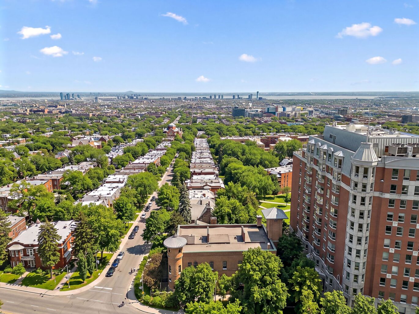 680 Av. Victoria  Westmount (Montréal)