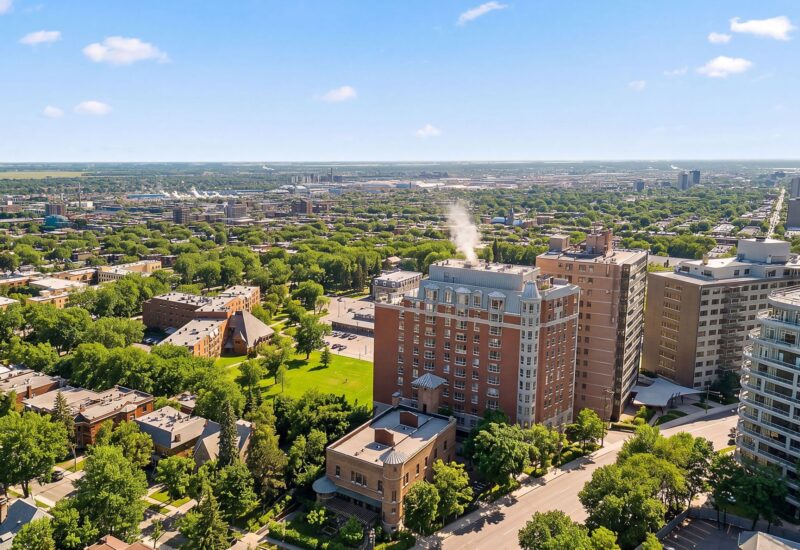 680 Av. Victoria  Westmount (Montréal)