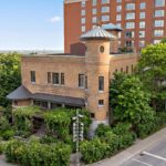 680 Av. Victoria  Westmount (Montréal)