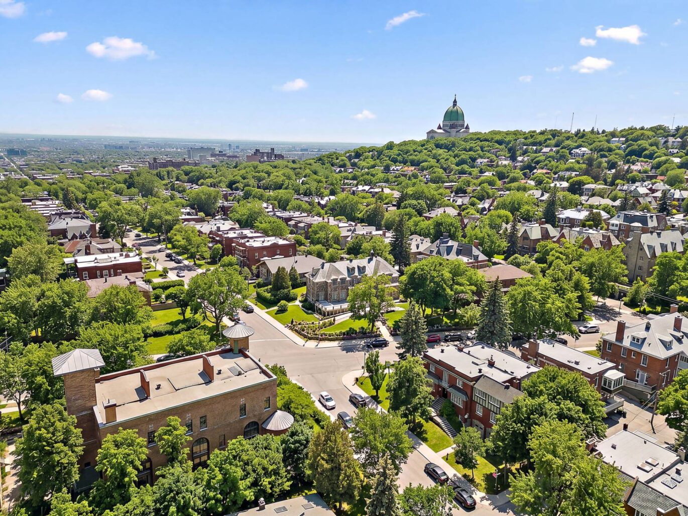 680 Av. Victoria  Westmount (Montréal)