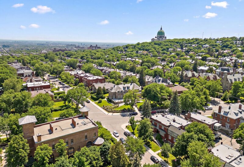 680 Av. Victoria  Westmount (Montréal)