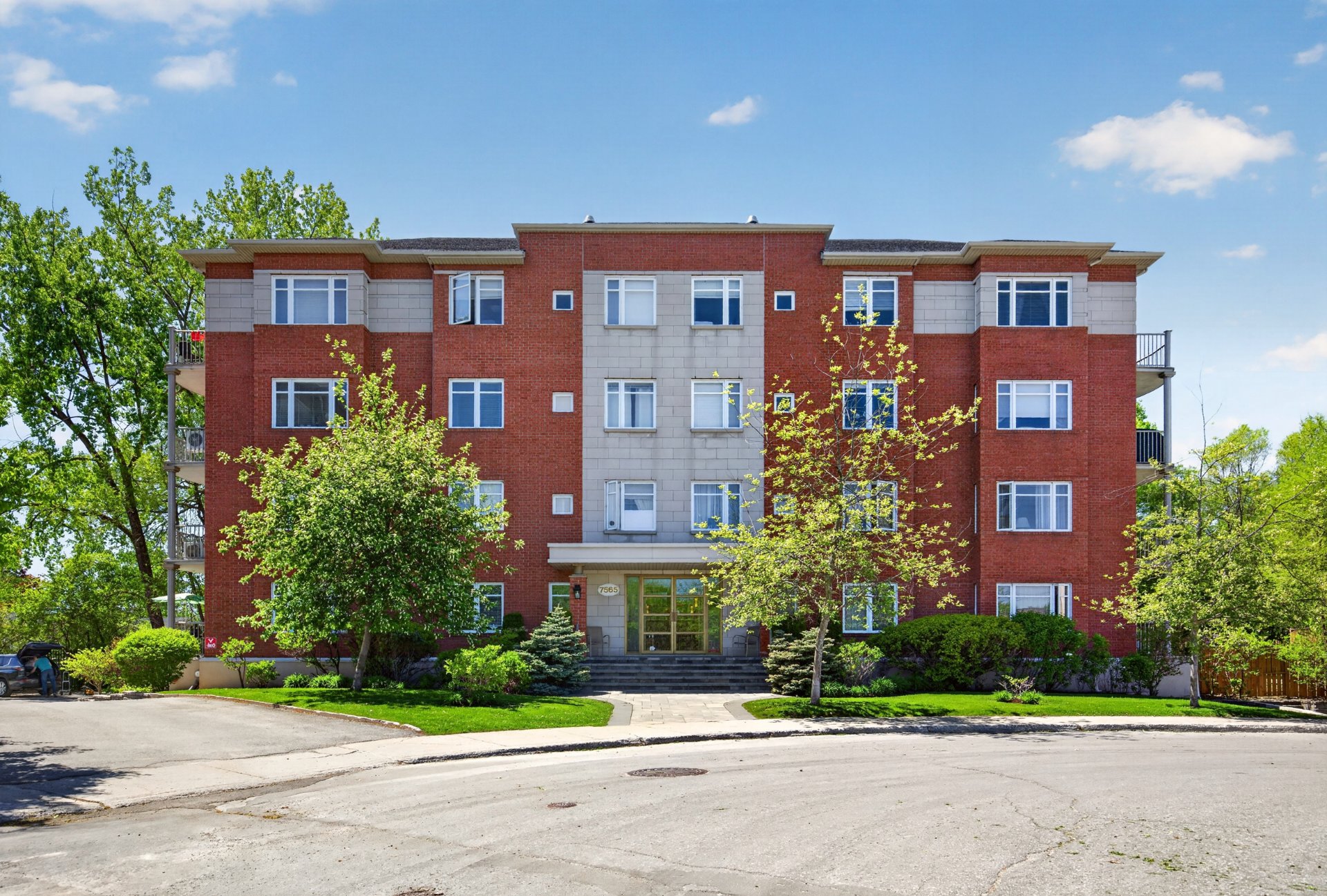 7565 Ch. Westover #103 Montréal (Côte-des-Neiges/Notre-Dame-de-Grâce) (Montréal) — photo 1