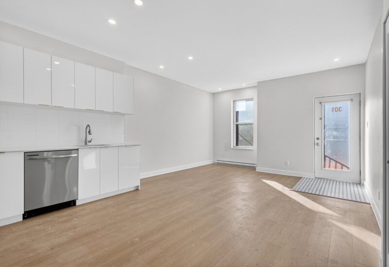 305 Rue Delinelle  Montréal (Le Sud-Ouest) (Montréal)