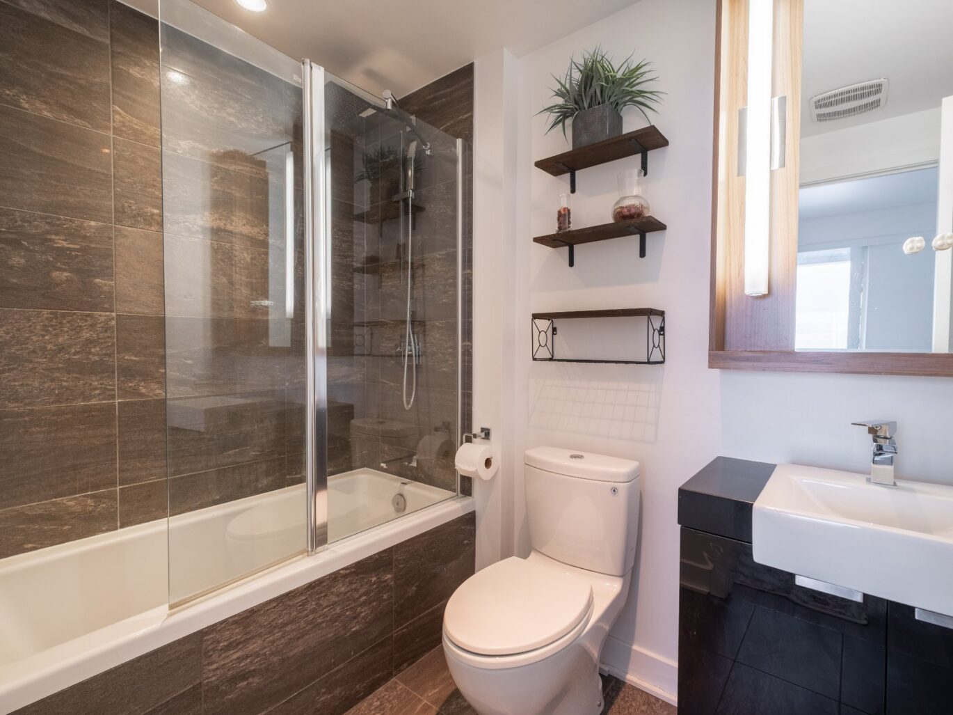 1050 Rue Drummond #1701  Montréal (Ville-Marie) (Montréal)