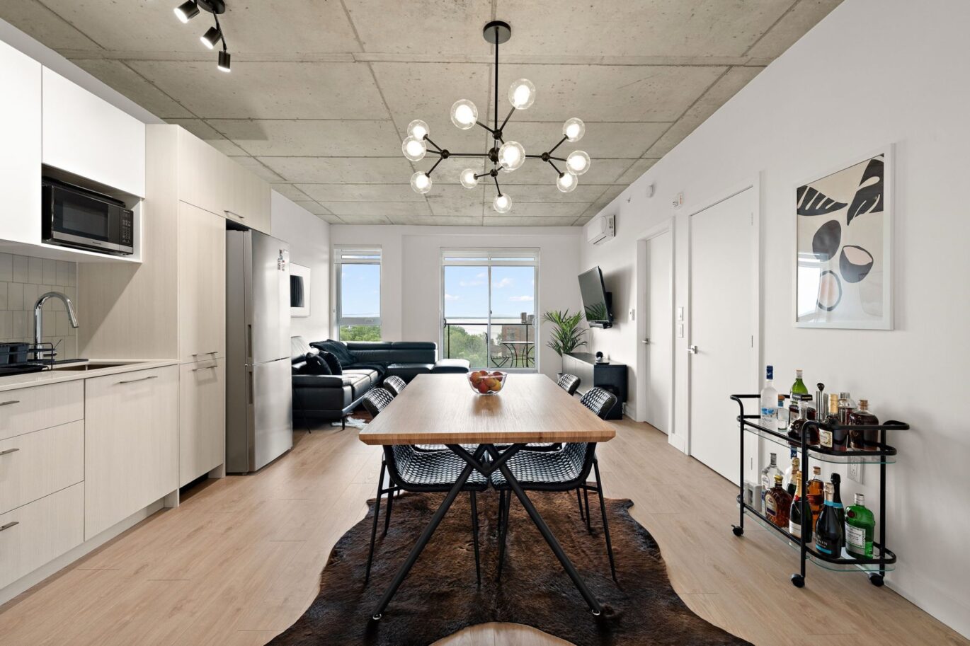 10 Av. Donegani #913 Pointe-Claire (Montréal)
