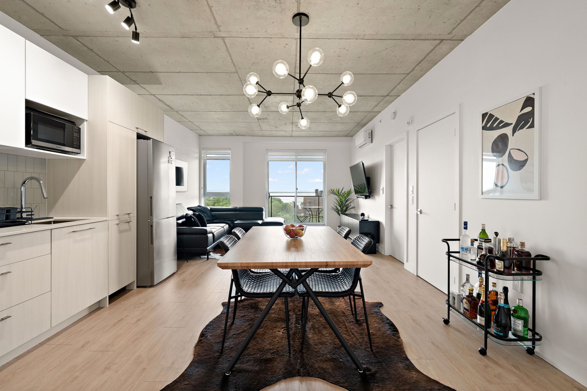 10 Av. Donegani #913 Pointe-Claire (Montréal) — photo 2