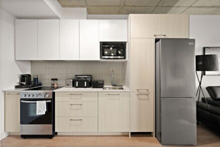 10 Av. Donegani #913 Pointe-Claire (Montréal)