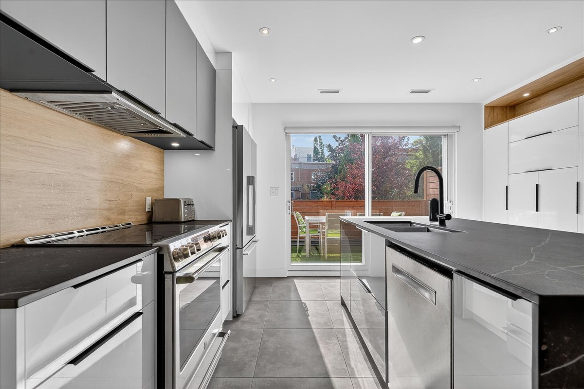 2306 Rue Ste-Cunégonde  Montréal (Le Sud-Ouest) (Montréal)