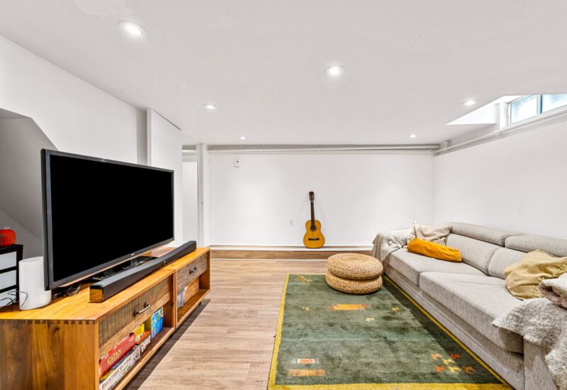 6325 Av. Louis-Hébert  Montréal (Rosemont/La Petite-Patrie) (Montréal)