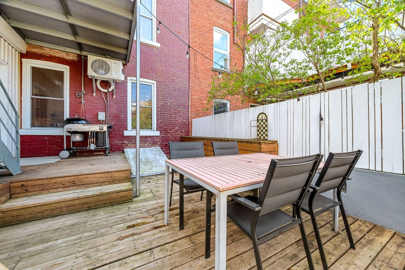 6325 Av. Louis-Hébert  Montréal (Rosemont/La Petite-Patrie) (Montréal)