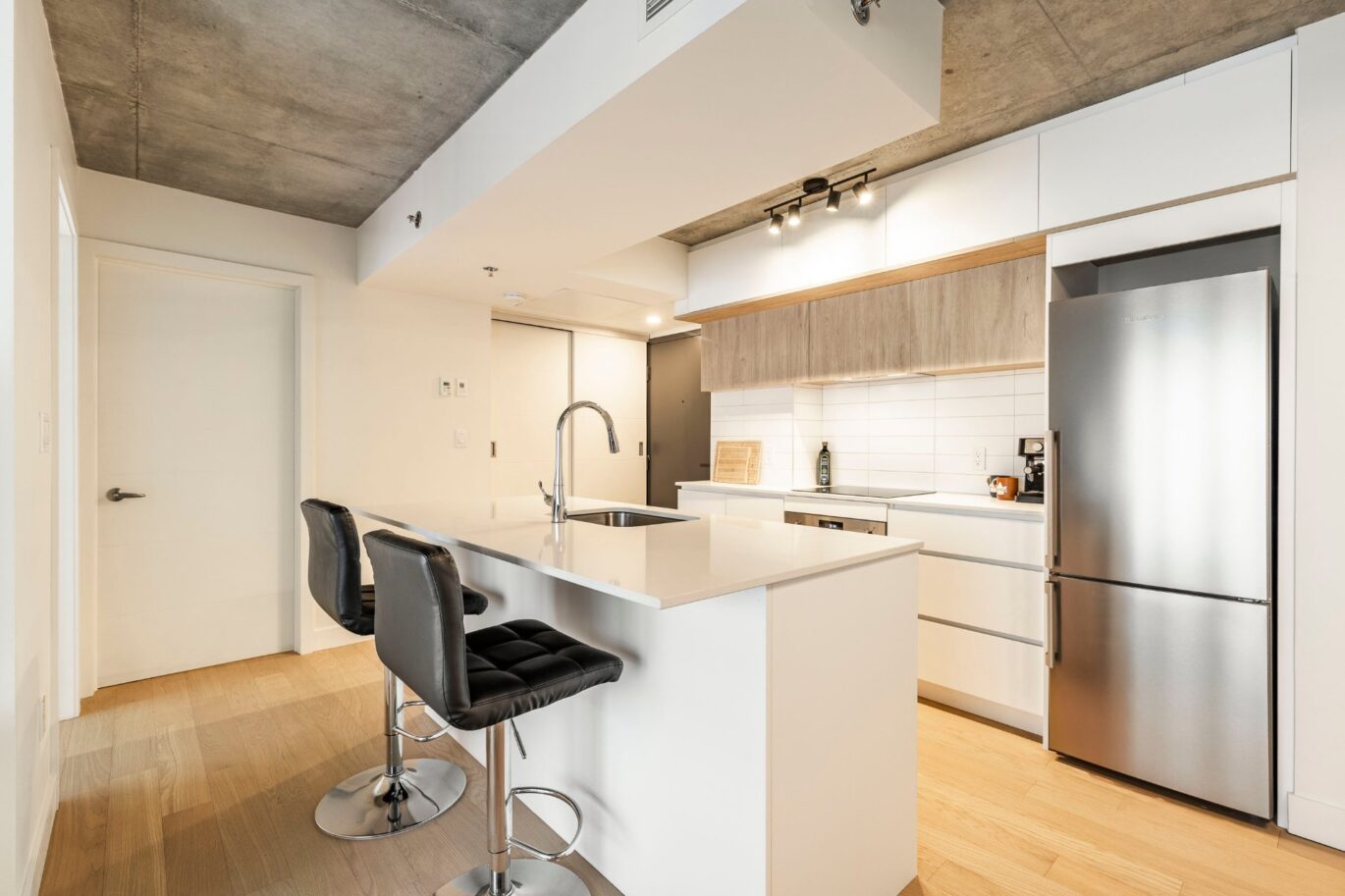 1 Av. Viger O. #412 Montréal (Ville-Marie) (Montréal)