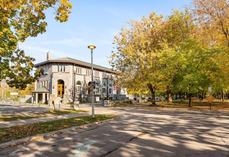 1285 Rue Rachel E. Montréal (Le Plateau-Mont-Royal) (Montréal)