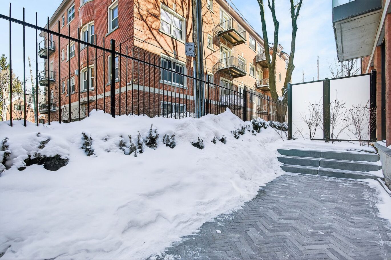 45 Av. Westminster S. #105 Montréal-Ouest (Montréal)