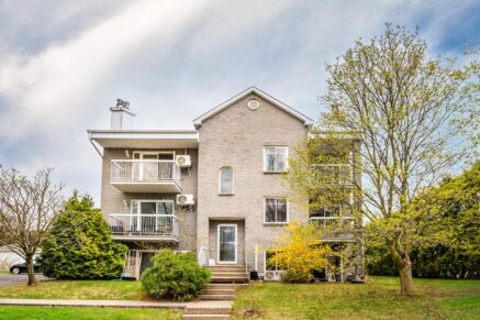 470 Rue Côté #202 Otterburn Park (Montérégie)