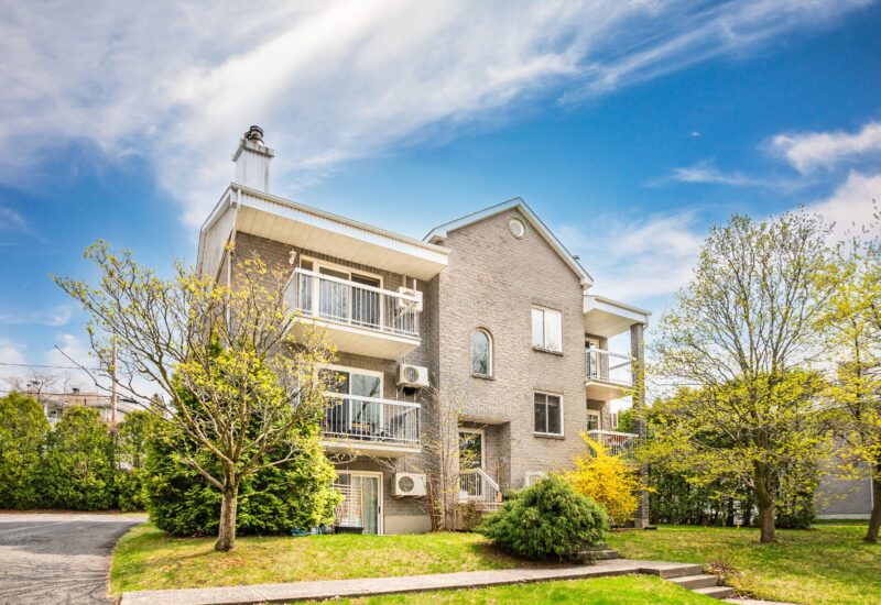470 Rue Côté #202 Otterburn Park (Montérégie)
