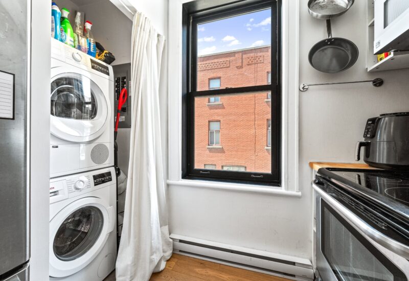 454 Rue Marie-Anne E.  Montréal (Le Plateau-Mont-Royal) (Montréal)