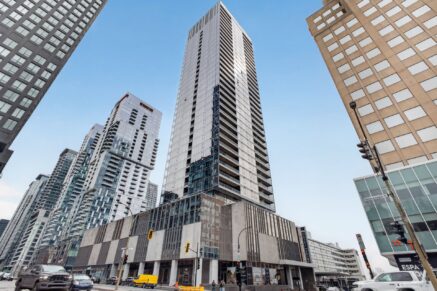 1500 Boul. René-Lévesque O. #2407  Montréal (Ville-Marie) (Montréal)