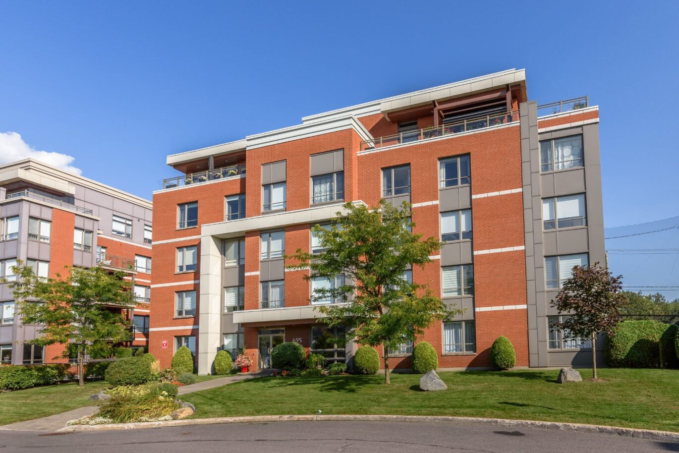 695 Rue du Docteur-Chevrier #401  Saint-Lambert (Montérégie)