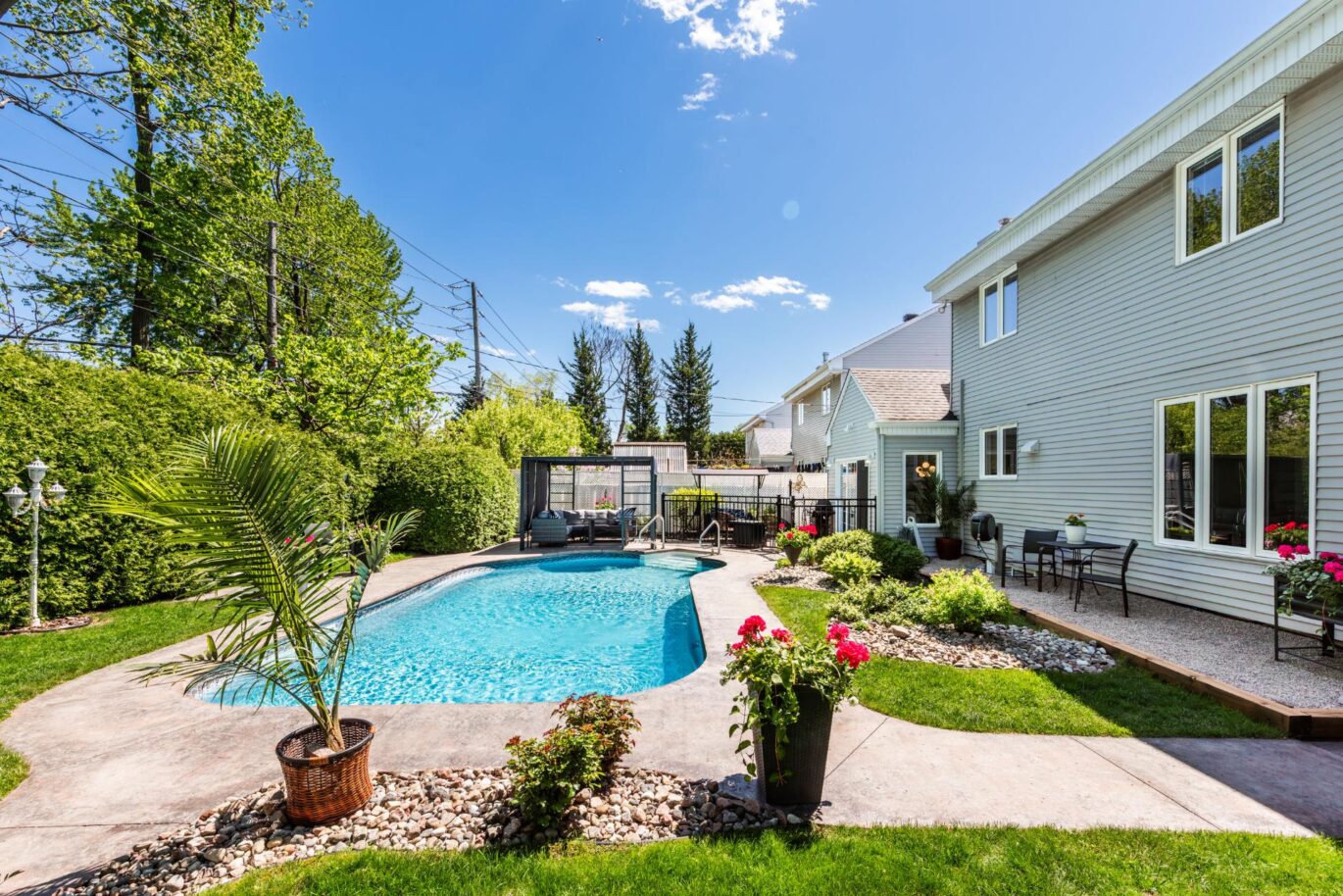2610 Rue du Colibri  Laval (Sainte-Rose) (Laval)