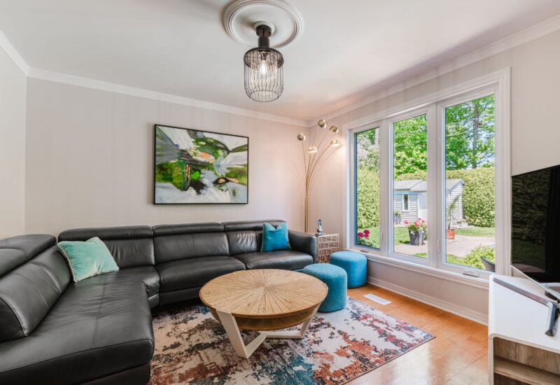 2610 Rue du Colibri  Laval (Sainte-Rose) (Laval)