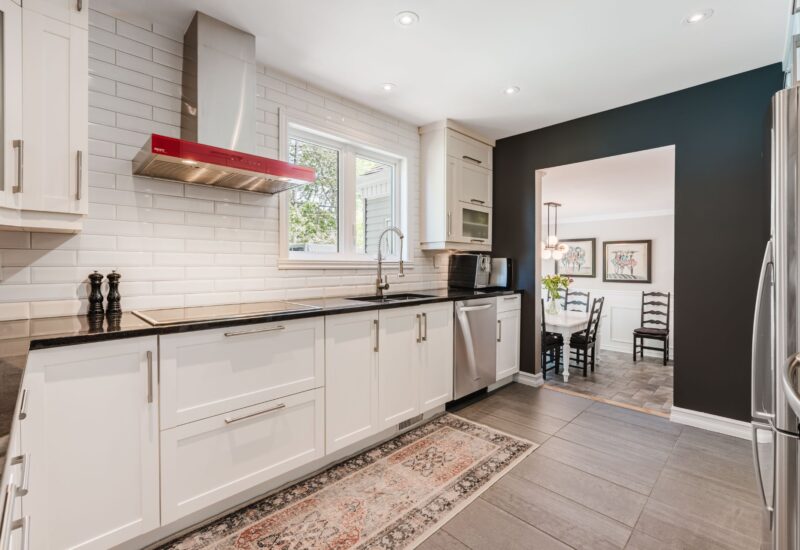 2610 Rue du Colibri  Laval (Sainte-Rose) (Laval)