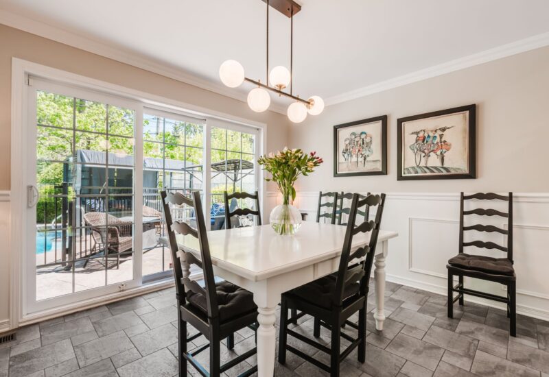 2610 Rue du Colibri  Laval (Sainte-Rose) (Laval)