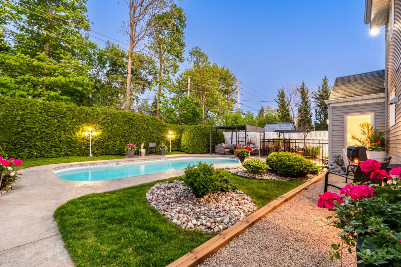 2610 Rue du Colibri  Laval (Sainte-Rose) (Laval)