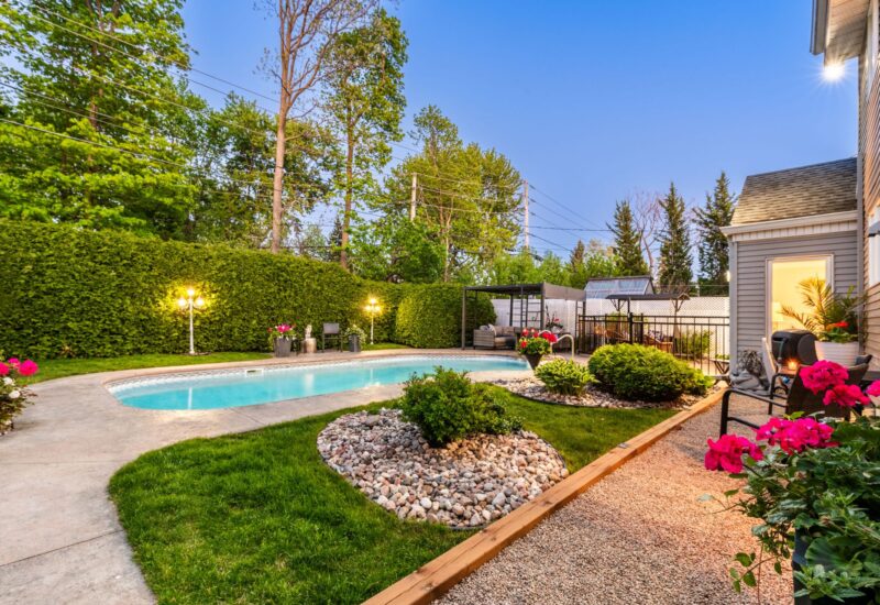 2610 Rue du Colibri  Laval (Sainte-Rose) (Laval)