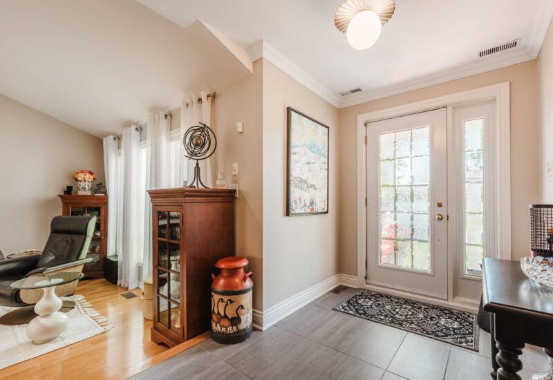 2610 Rue du Colibri  Laval (Sainte-Rose) (Laval)