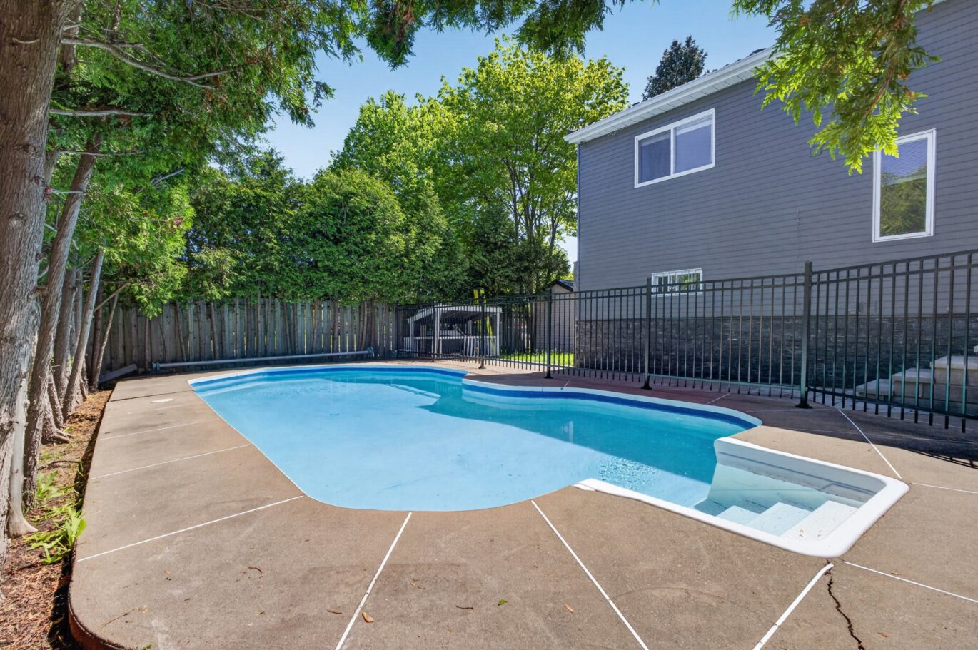 4499 Rue de Monaco  Montréal (Pierrefonds-Roxboro) (Montréal)
