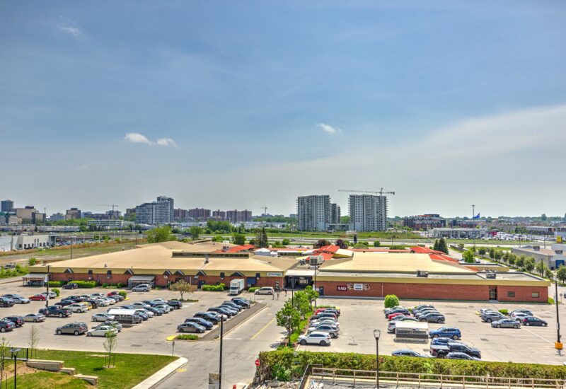 3480 Boul. St-Elzear O. #908  Laval (Chomedey) (Laval)