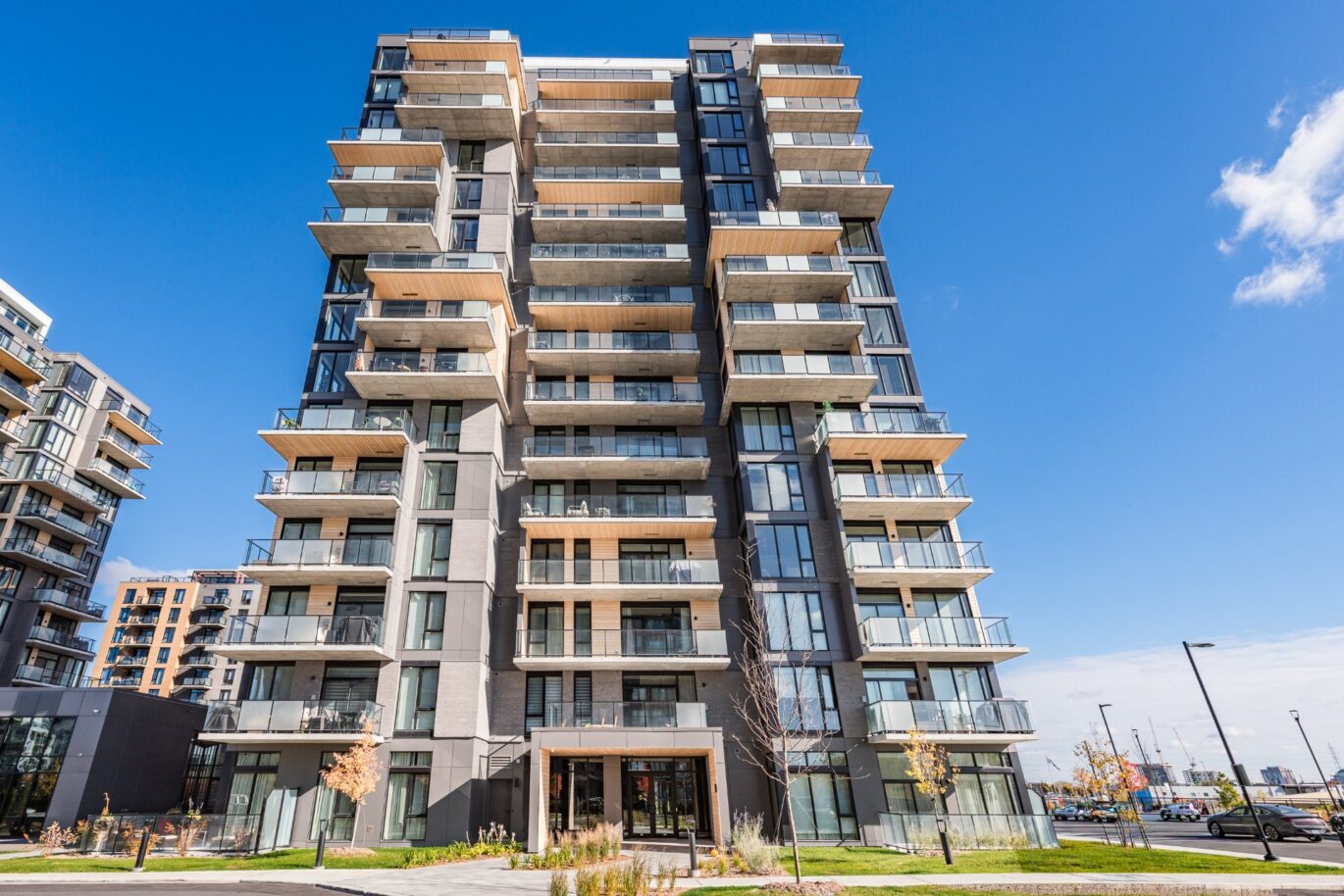 3480 Boul. St-Elzear O. #908  Laval (Chomedey) (Laval)