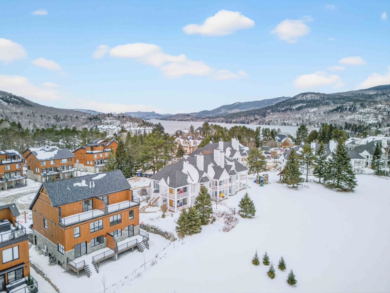 500 Allée du Géant #1 Mont-Tremblant (Laurentides)