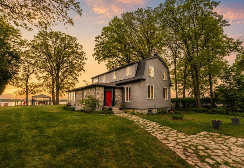 2211 Ch. du Bord-du-Lac Montréal (L&rsquo;Île-Bizard/Sainte-Geneviève) (Montréal)