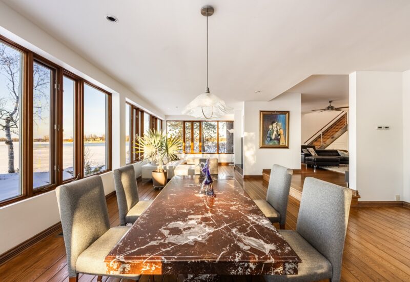 2211 Ch. du Bord-du-Lac Montréal (L&rsquo;Île-Bizard/Sainte-Geneviève) (Montréal)