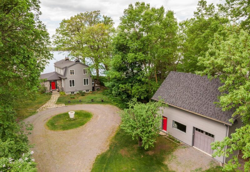 2211 Ch. du Bord-du-Lac Montréal (L&rsquo;Île-Bizard/Sainte-Geneviève) (Montréal)